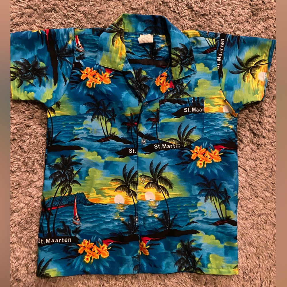 Toddlers medium St Martin’s button down Hawaiian shirt